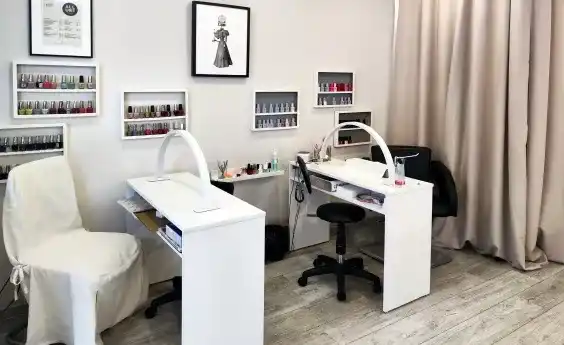 Allure Hair & Nails Studio — Foto des Objekts