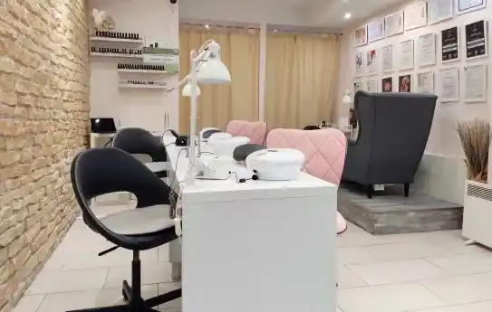 Art Nail - Камелия Динчева