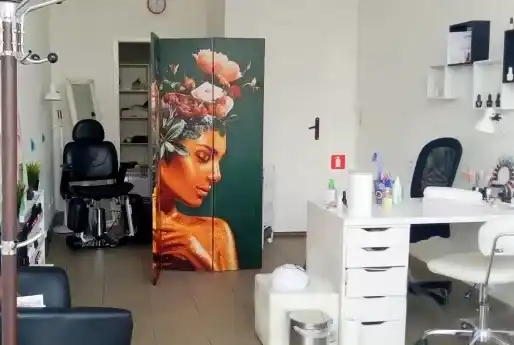 Beauty Nails — mülkün fotoğrafı