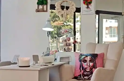 DarLiNails Art Studio — fotografija sajta
