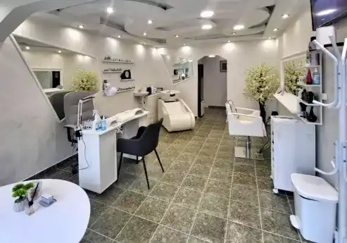 Dimy Beauty — фотографија од страницата