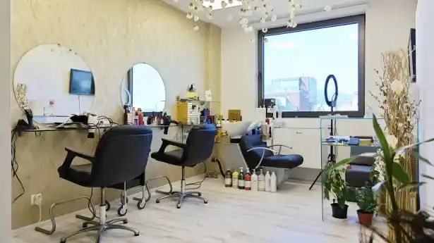 Donna D'Oro Hair Professional — fotografie a obiectului
