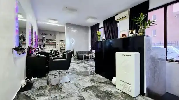 Esteta_Hair_Salon — mülkün fotoğrafı