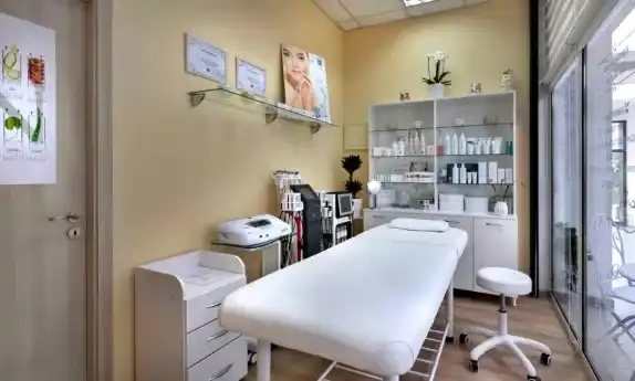 Health Aesthetic — фотографија на имотот