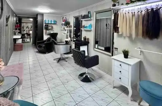 Hello Beauty Salon – Foto des Objekts