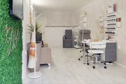 Дом на Dorina's Nails — фотографија од страницата