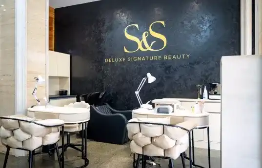 S&S Deluxe Signature Beauty — sitenin fotoğrafı