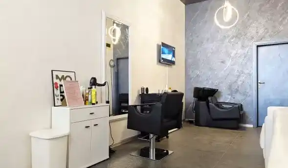Salon Compliment — fotografie a obiectului