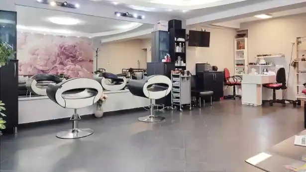 Tiffani Salon — фотографија од објектот