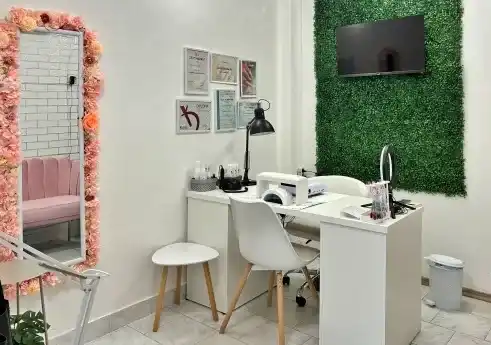 Semira Nail Studio – Foto des Objekts