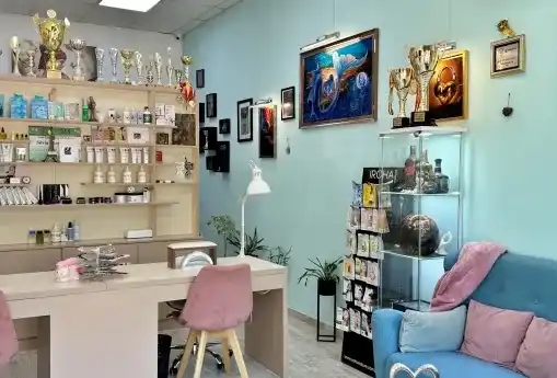 Silvia Shaovcheva Nail Bar — nesnenin fotoğrafı