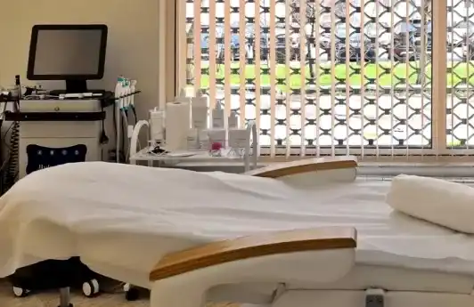 SMileva Beauty Aesthetics — fotografie a proprietății
