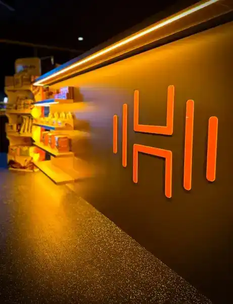 Јавна слика — Hvalev Gym
