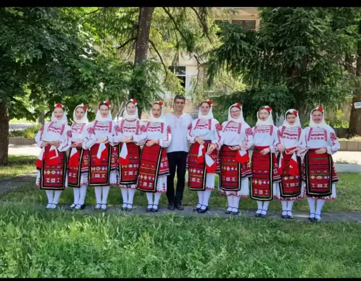 Dans kulübü Стъгда