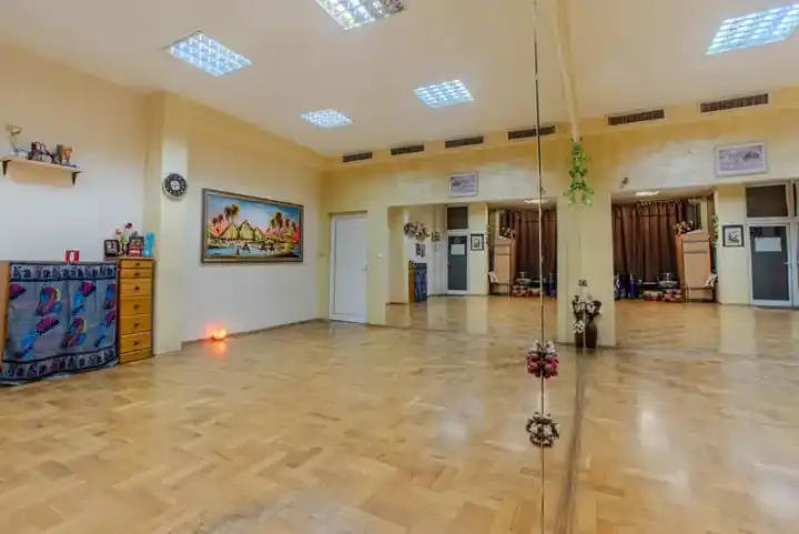 Warda Oriental dance and Culture