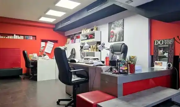 VI-PO Studio — Foto der Website