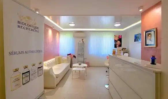 Evoque Beauty Studio — fotografie a site-ului