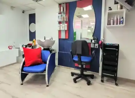 Shea Beauty Studio — fotografie a site-ului