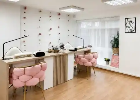 StudioO2 by Danaila Terpstra & ELLEA Nail House — fotografie a proprietății