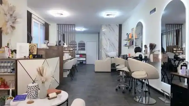 SWAN Hair & Beauty — фотографија од објектот