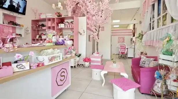 Sweet Surprises — fotografija lokacije sajt