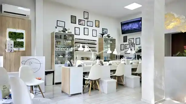 TS Studio — fotografie a site-ului
