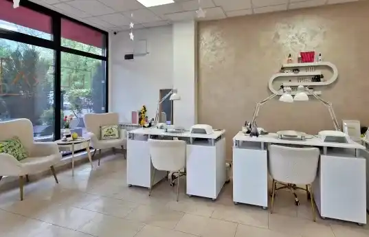 ULTRA Beauty Lounge — снимка на обекта