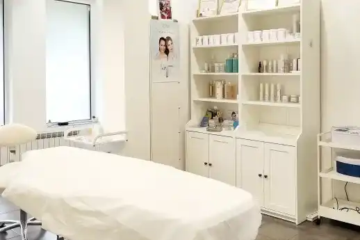 YuBeauty Studio — фотографија од објектот