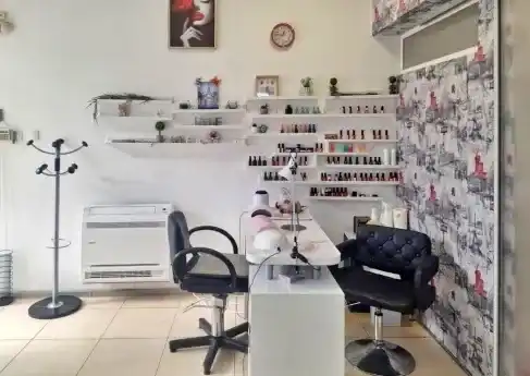 Zdravka Nails — fotografija sajta